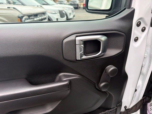 2021 Jeep Wrangler - $24,995