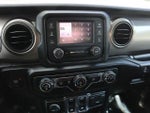 2020 Wrangler Thumbnail 25