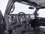 2021 Wrangler Thumbnail 24