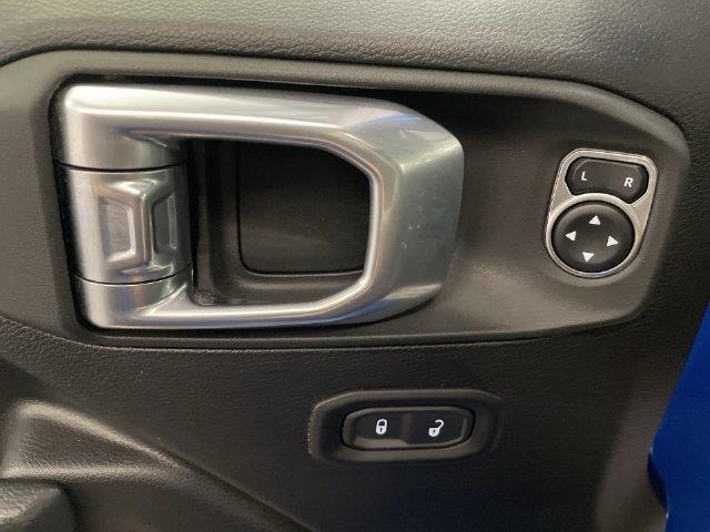 2022 Jeep Wrangler - $26,500