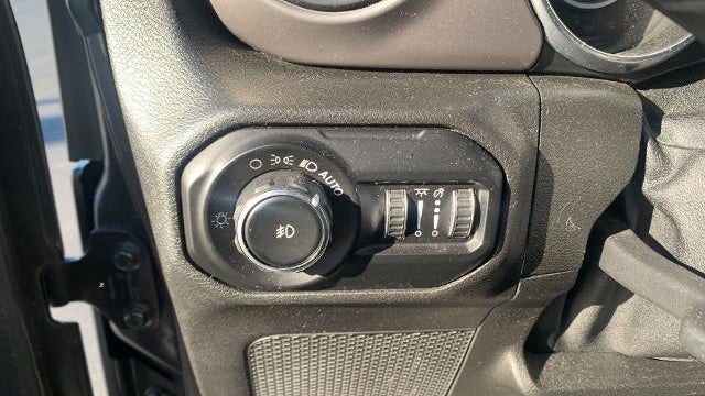 2020 Jeep Wrangler Willys Sport