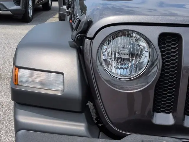 2022 Jeep Wrangler - $24,900