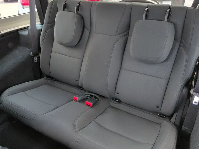 2022 Jeep Wrangler - $24,900