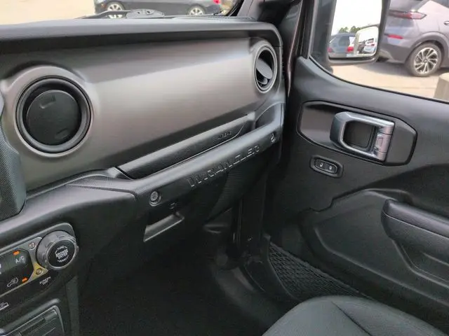 2022 Jeep Wrangler - $24,900