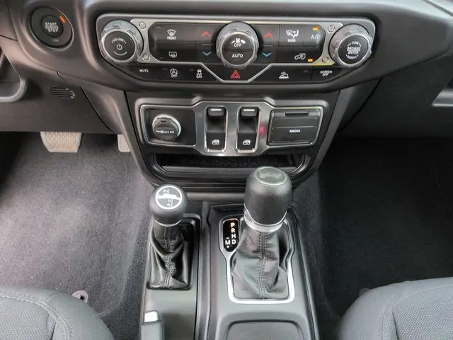 2022 Jeep Wrangler - $24,900