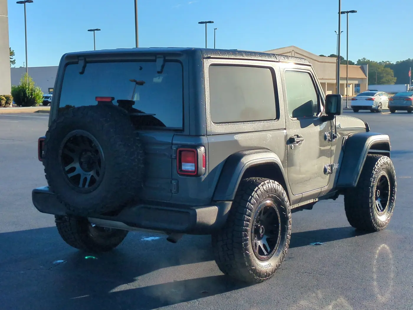 2021 Jeep Wrangler - $18,500
