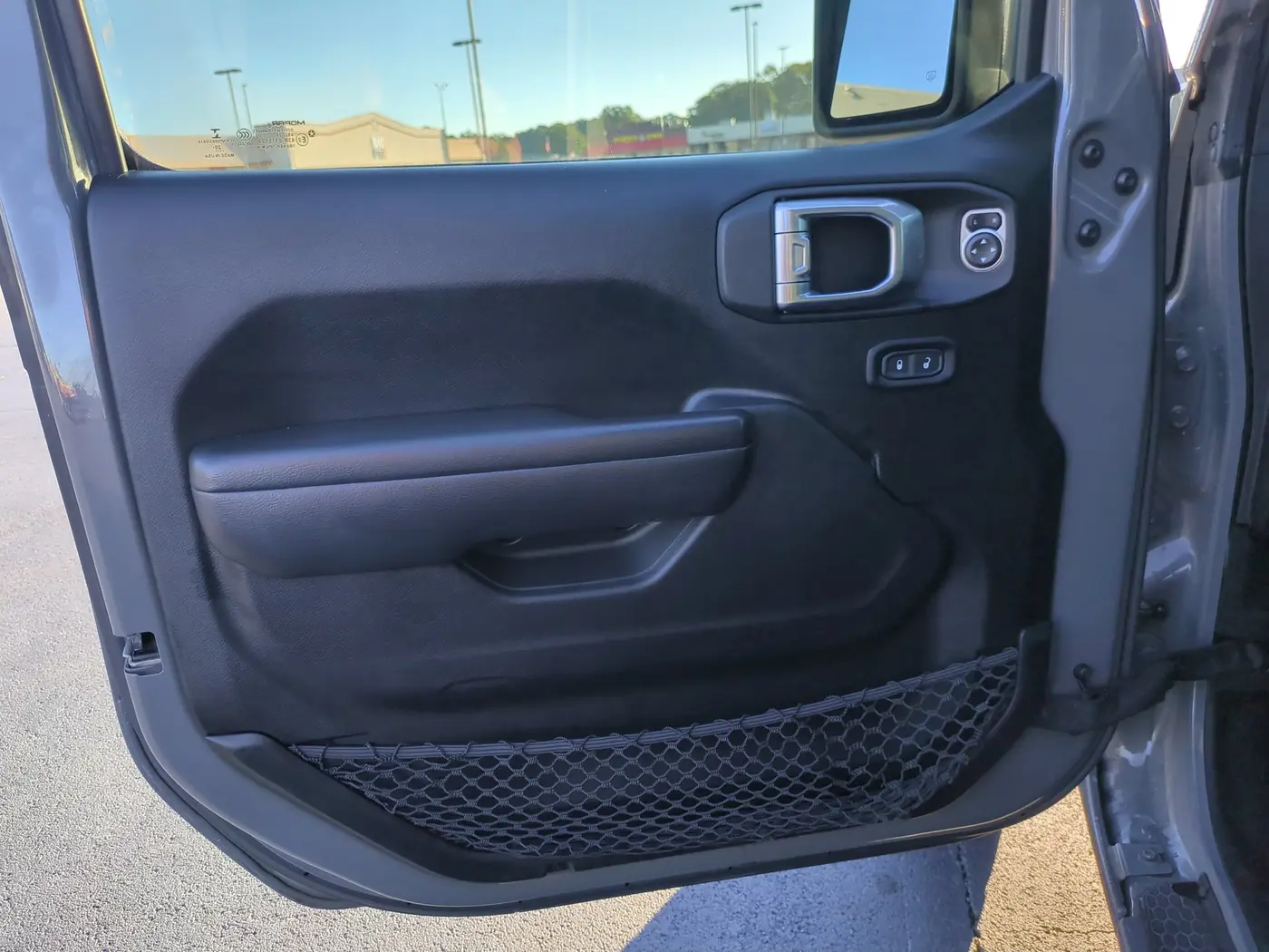 2021 Jeep Wrangler - $18,500