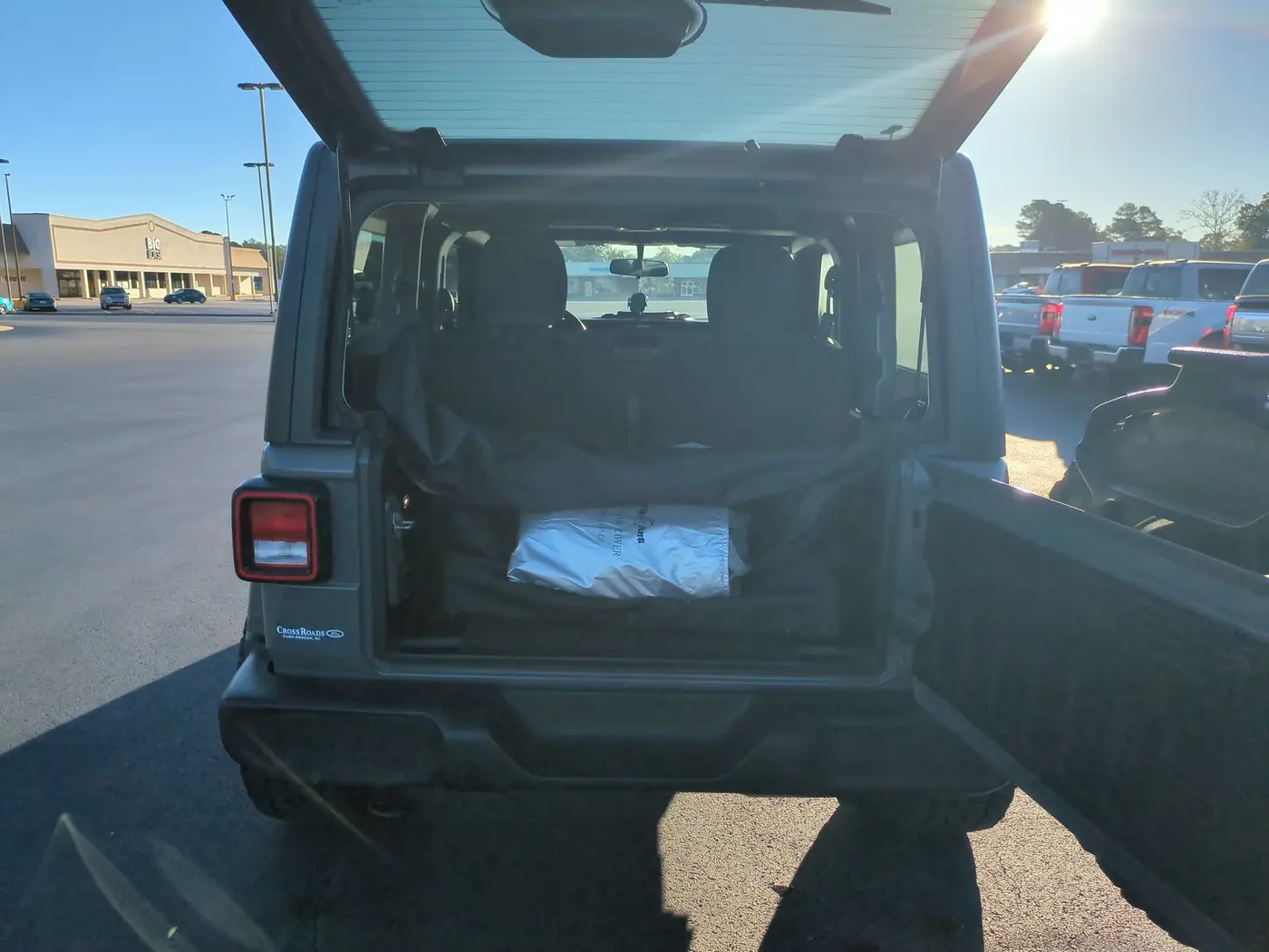 2021 Jeep Wrangler - $18,500