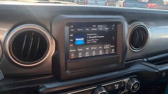 2021 Jeep Wrangler Islander