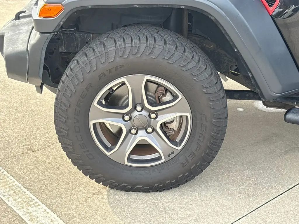 2019 Jeep Wrangler - $22,700