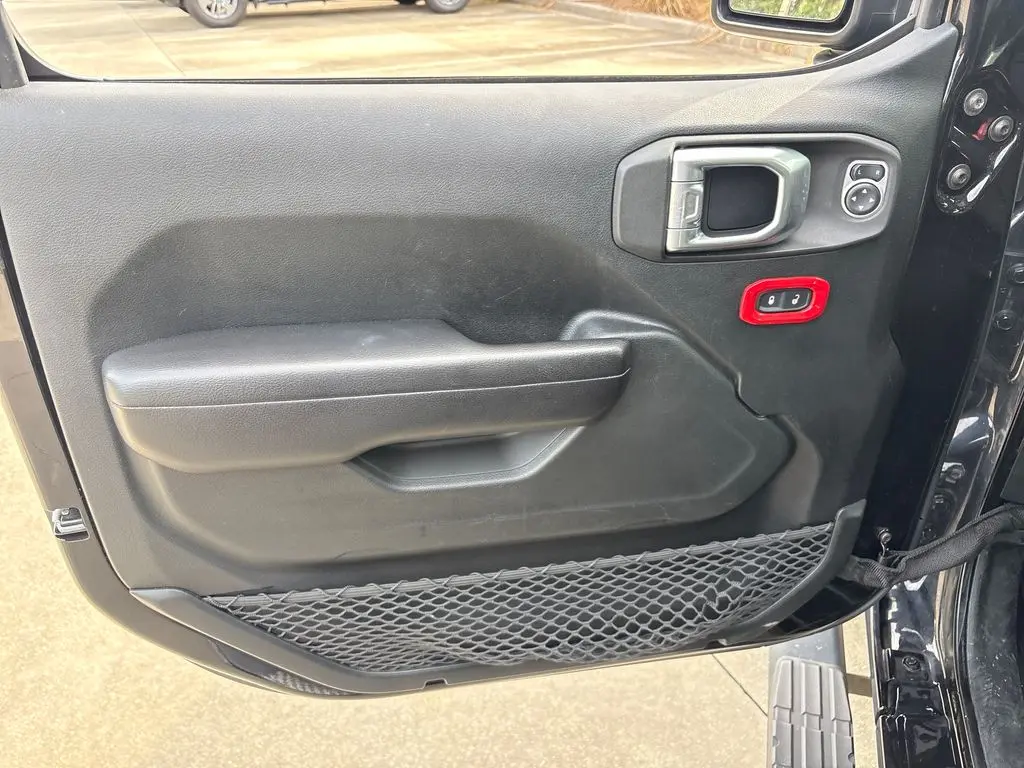 2019 Jeep Wrangler - $22,700