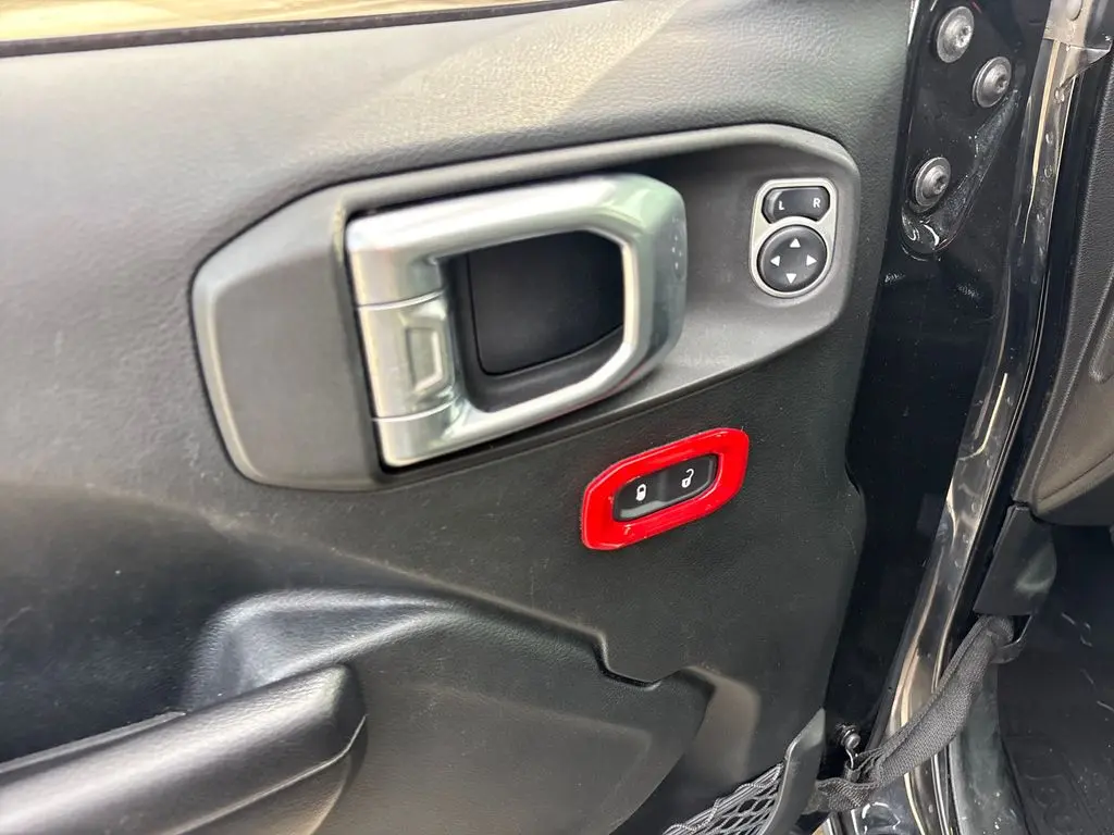 2019 Jeep Wrangler - $22,700