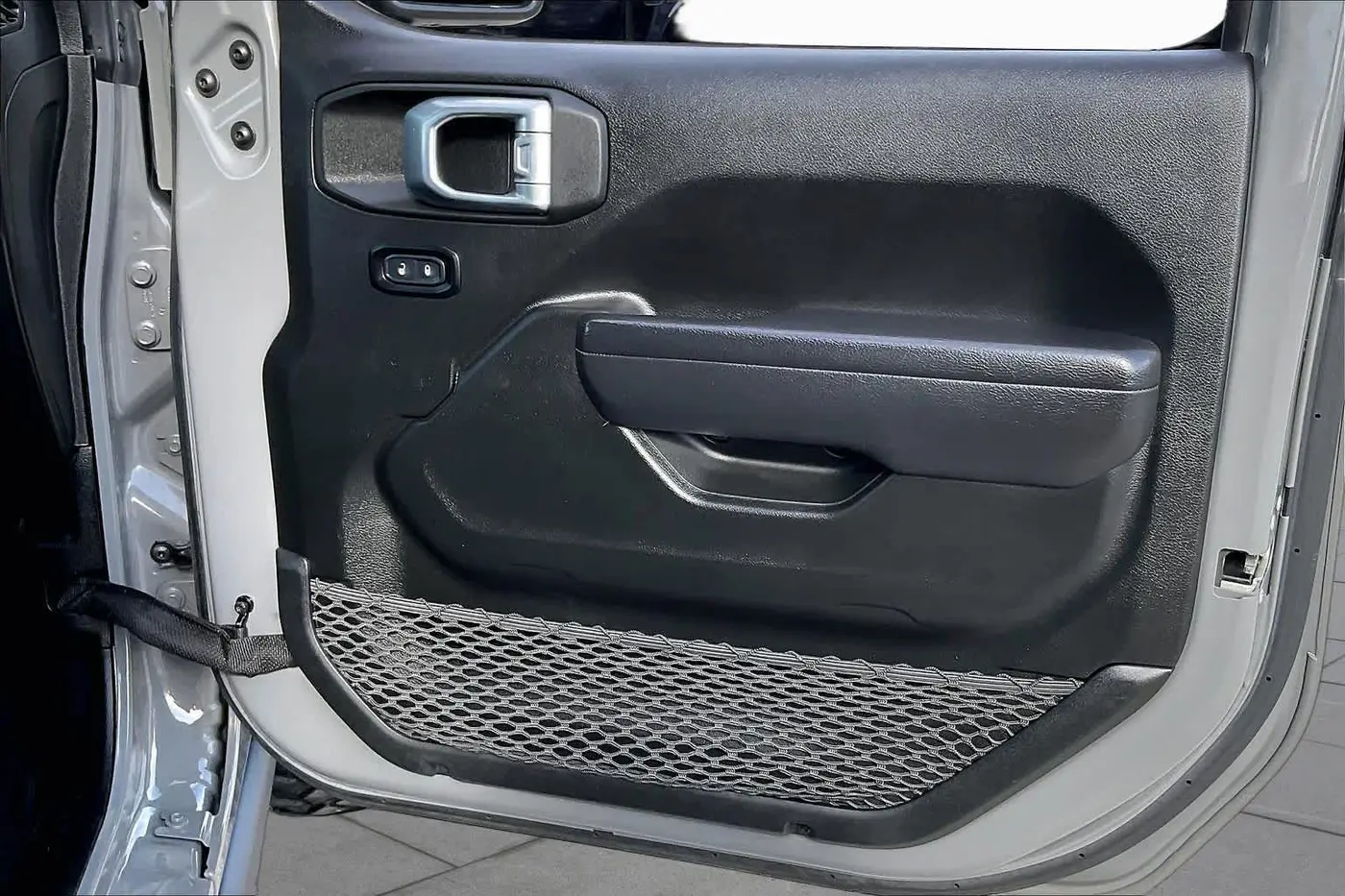 2022 Jeep Wrangler - $24,549