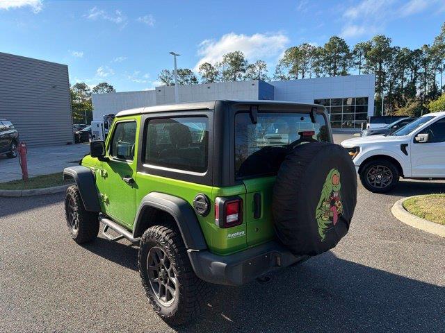 2018 Jeep Wrangler - $27,995