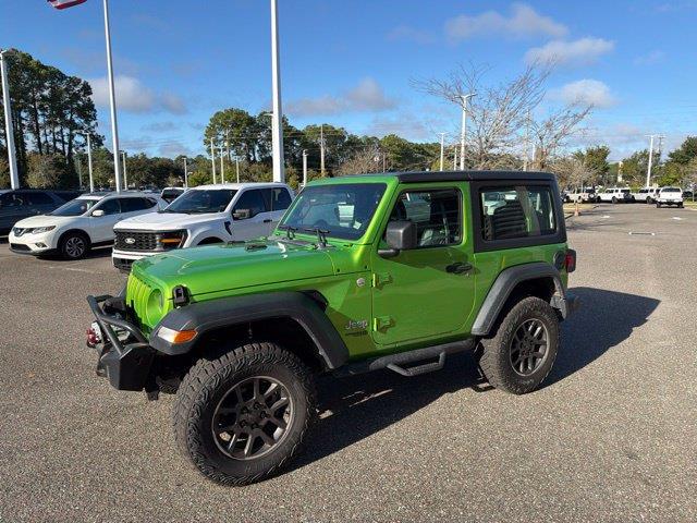 2018 Jeep Wrangler - $27,995