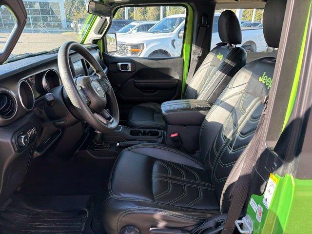 2018 Jeep Wrangler - $27,995