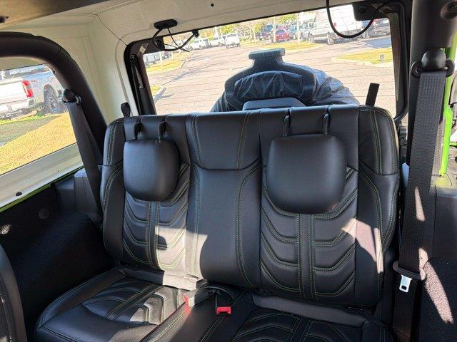 2018 Jeep Wrangler - $27,995