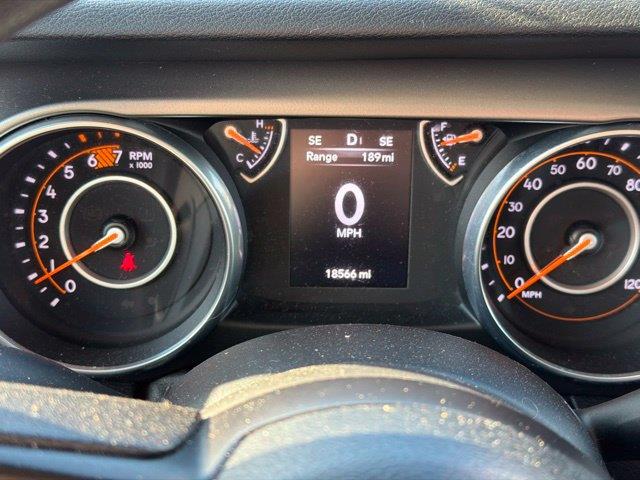 2018 Jeep Wrangler - $27,995