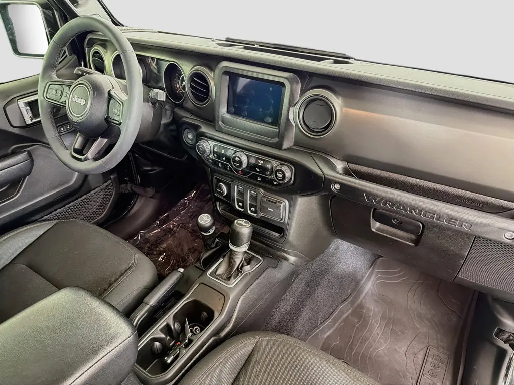 2023 Jeep Wrangler - $22,499