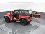 2018 Wrangler Thumbnail 23