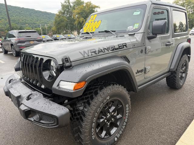 2023 Jeep Wrangler - $28,000