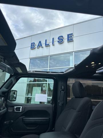 2023 Jeep Wrangler - $25,012