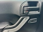 2016 Wrangler Thumbnail 10