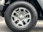 2016 Wrangler Thumbnail 23