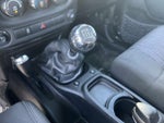 2012 Wrangler Unlimited Thumbnail 24