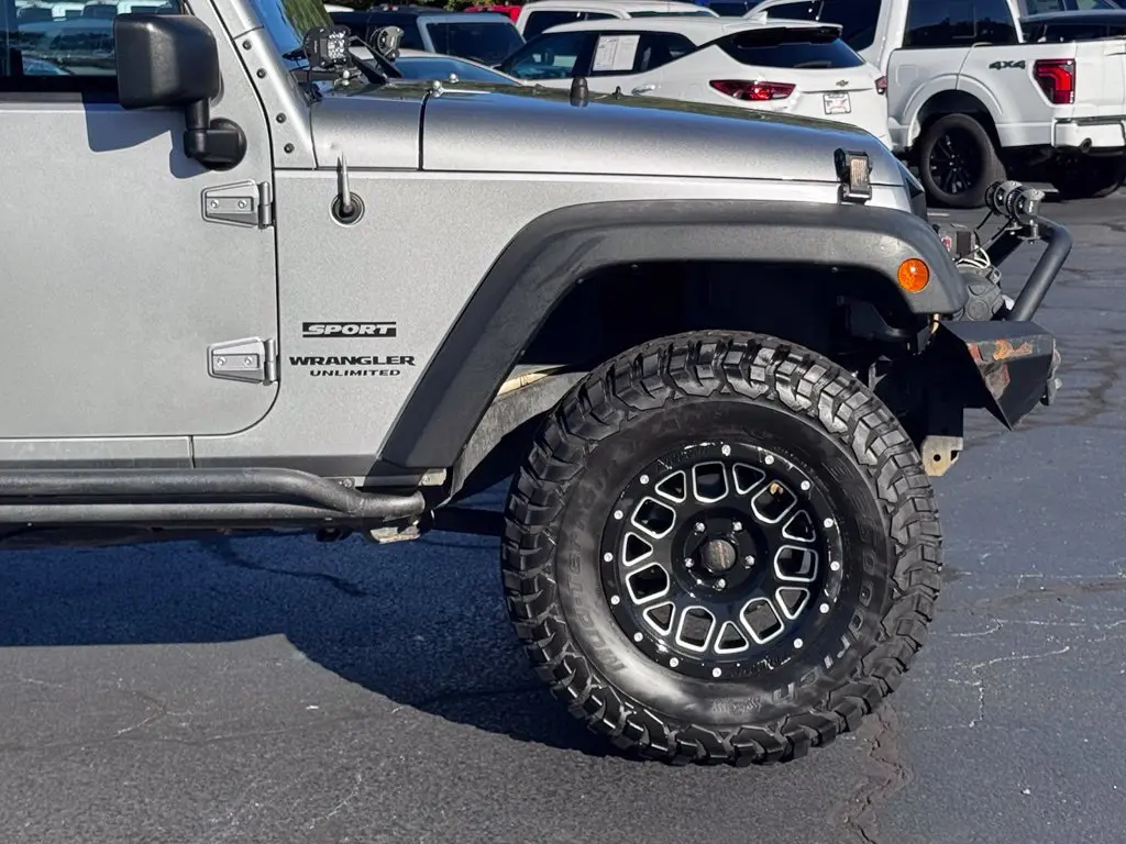 2016 Jeep Wrangler - $17,000