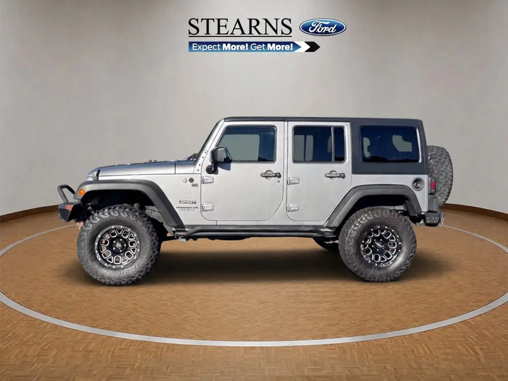 2016 Jeep Wrangler - $17,000