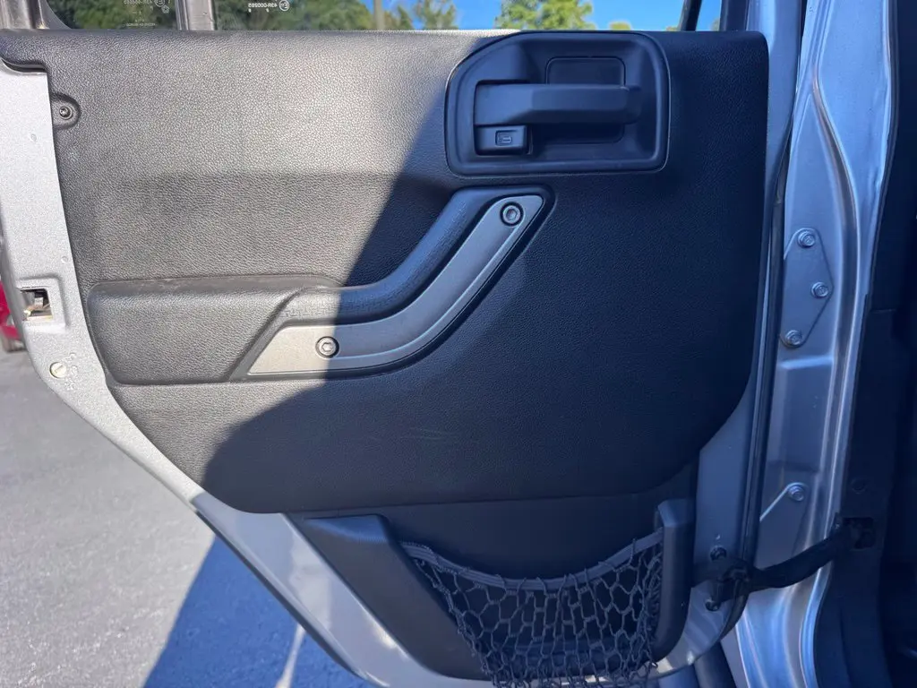2016 Jeep Wrangler - $17,000