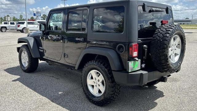 2012 Jeep Wrangler Unlimited Sport