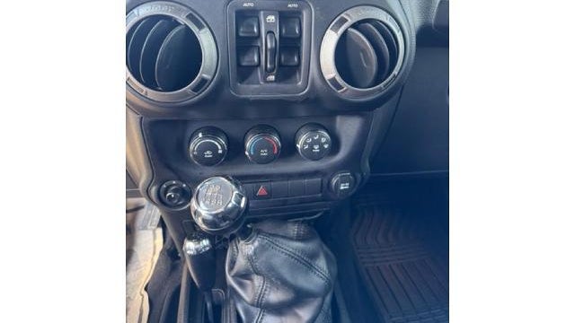 2017 Jeep Wrangler Unlimited Sport S
