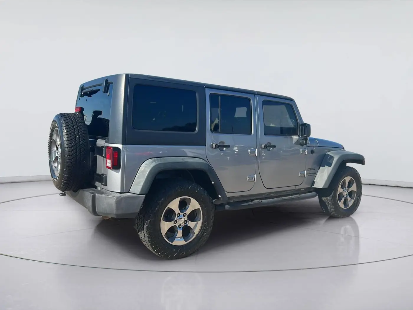 2018 Jeep Wrangler - $16,925