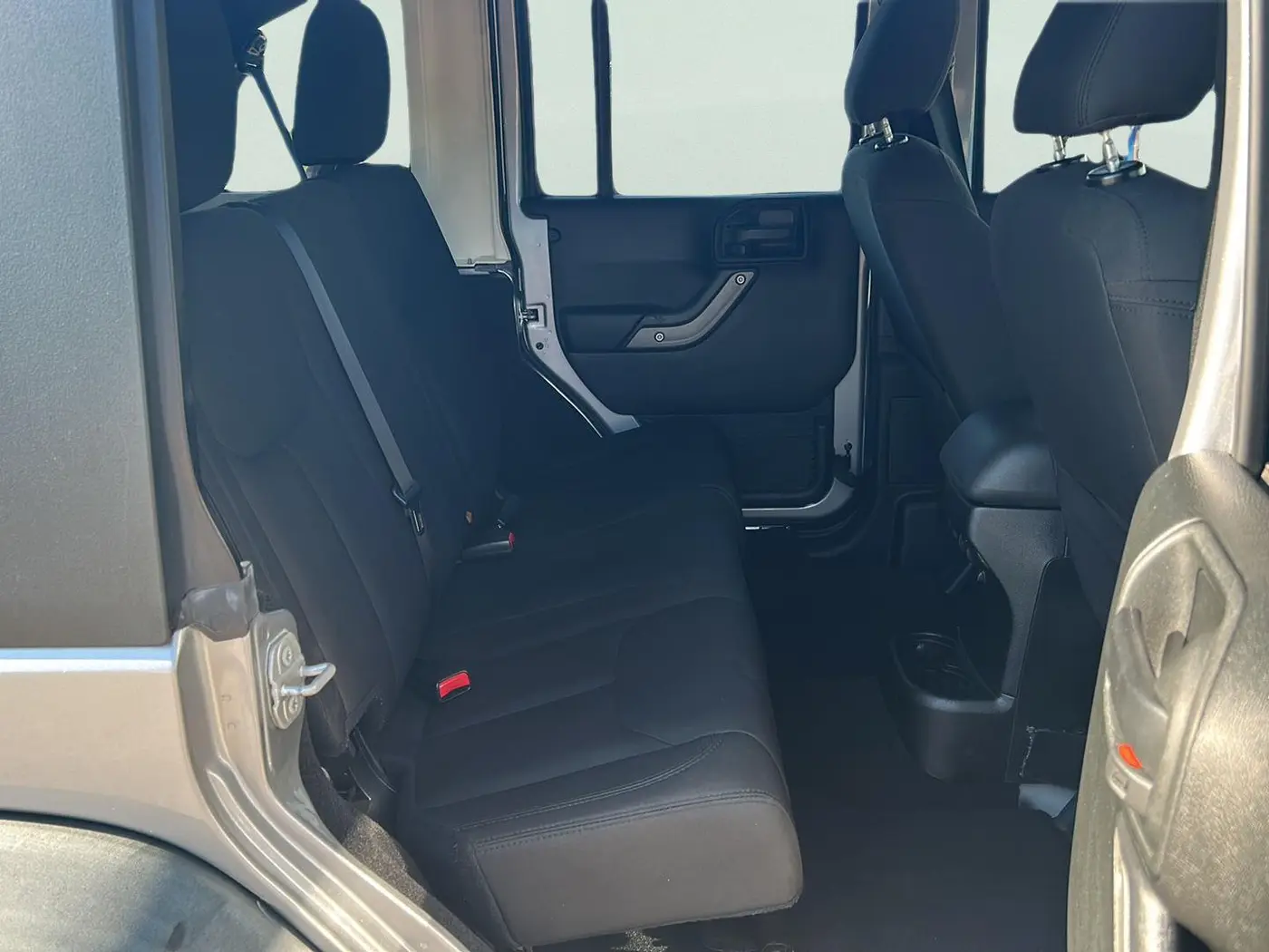 2018 Jeep Wrangler - $16,925