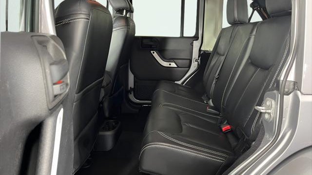 2014 Jeep Wrangler Unlimited Polar Edition