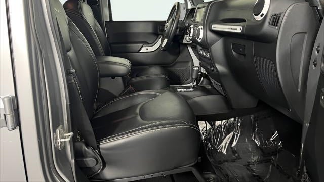 2014 Jeep Wrangler Unlimited Polar Edition