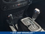 2016 Wrangler Unlimited Thumbnail 32