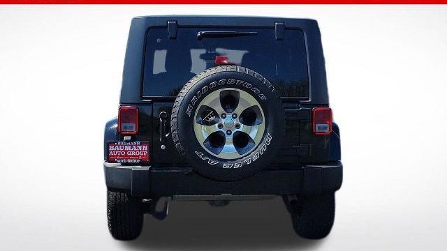 2016 Jeep Wrangler Unlimited Sahara 75th Anniversary