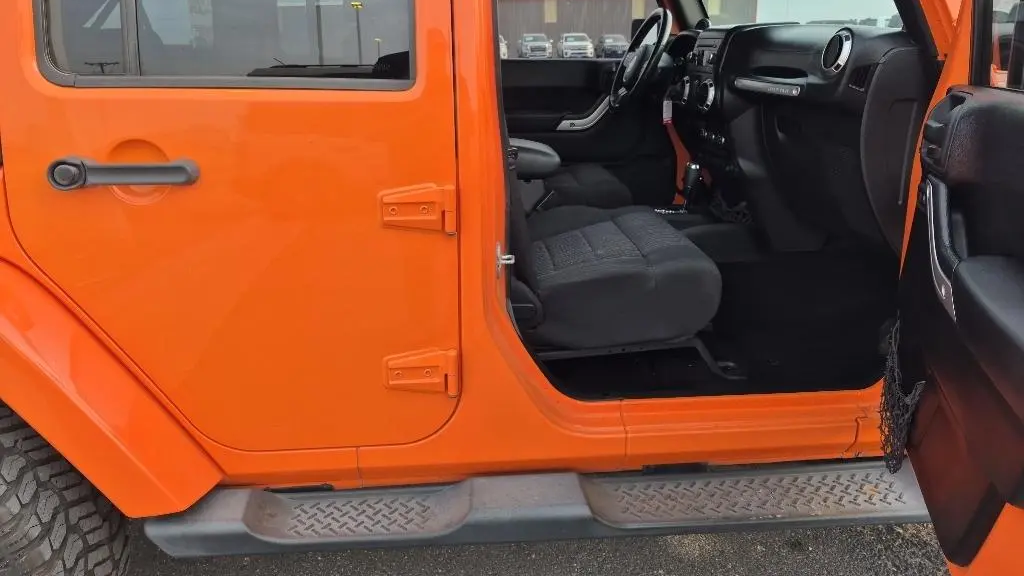 2012 Jeep Wrangler Unlimited Sahara