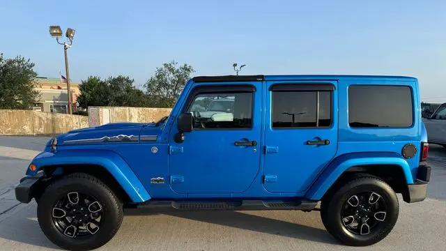 2014 Jeep Wrangler Unlimited Sahara