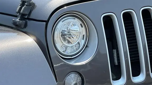 2017 Jeep Wrangler Unlimited Chief Edition