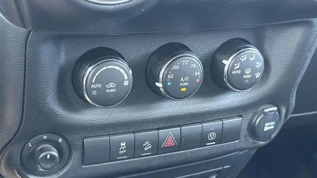 2017 Jeep Wrangler Unlimited Chief Edition