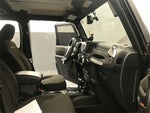 2017 Wrangler Unlimited Thumbnail 15