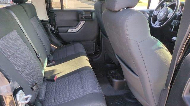 2012 Jeep Wrangler Unlimited Sahara