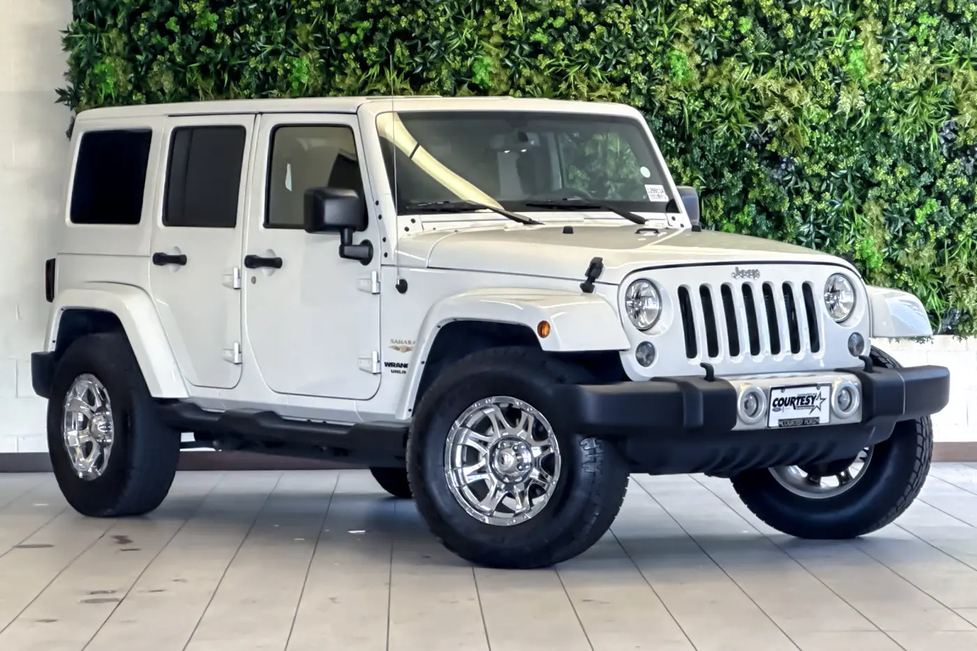 2015 Jeep Wrangler - $24,997