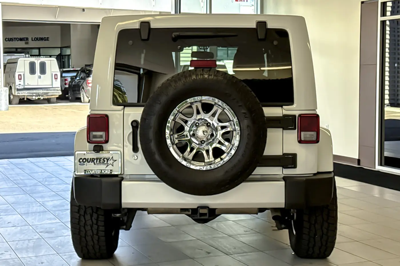 2015 Jeep Wrangler - $24,997