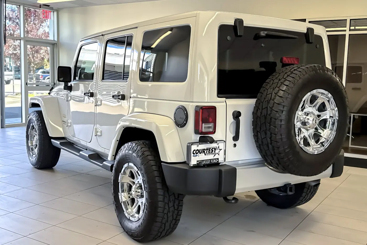 2015 Jeep Wrangler - $24,997