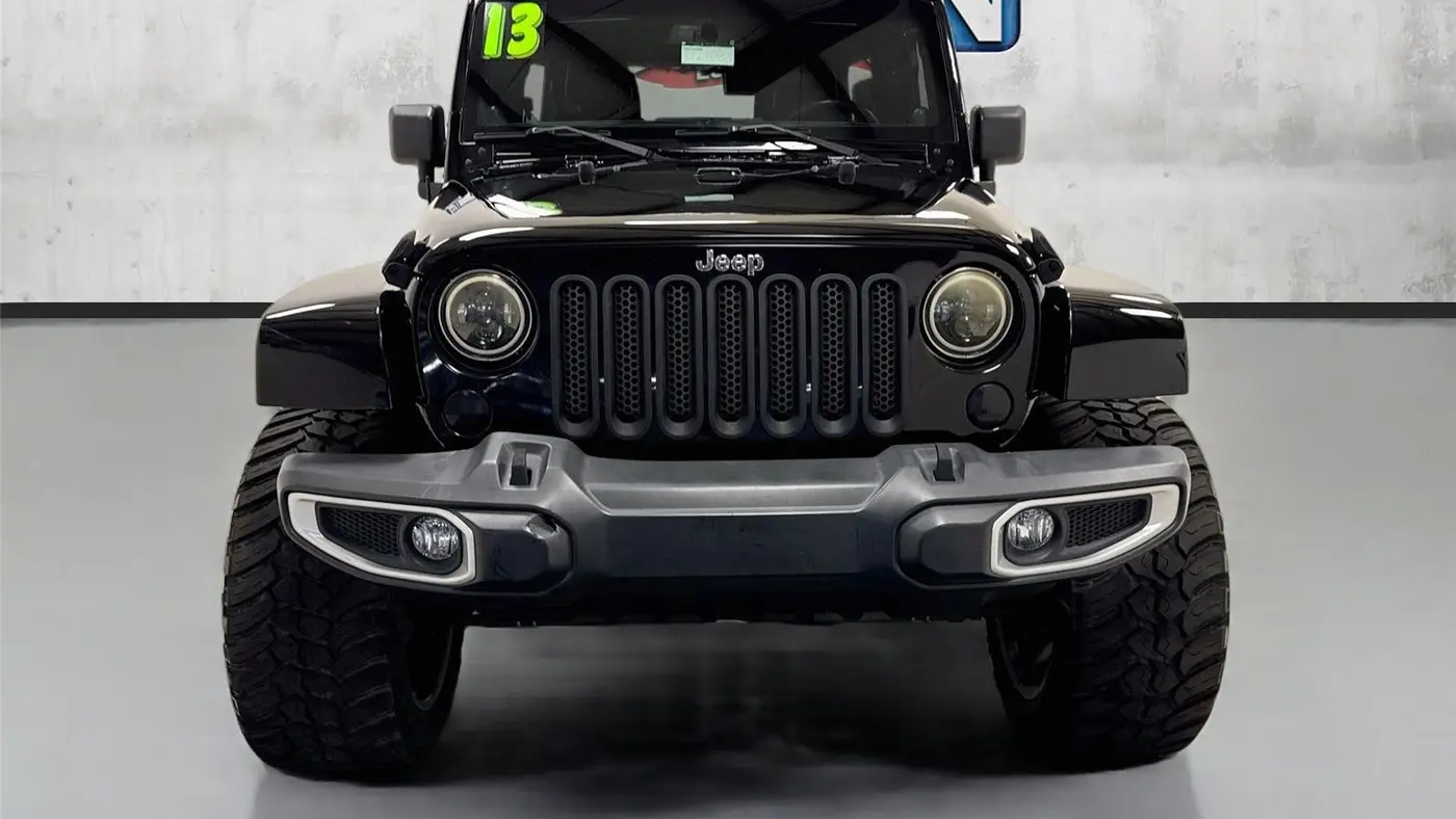 2013 Jeep Wrangler Unlimited Sahara